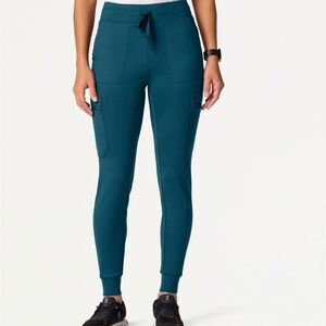 Jaanuu Kait 10-Pocket Skinny UltraSoft Scrub Jogger